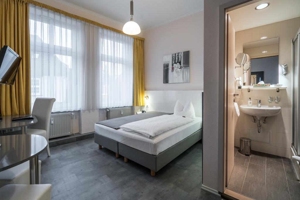 Hotel Stadtkrug Parchim Exteriör bild